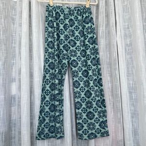 🆑 [4/$20] Fuzzy Soft Snowflake Blue PJ pants